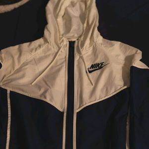 Nike windbreaker
